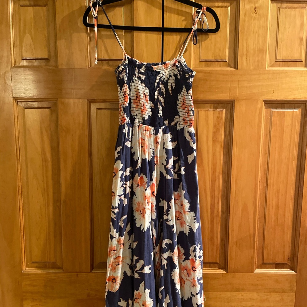Flowy floral jumpsuit